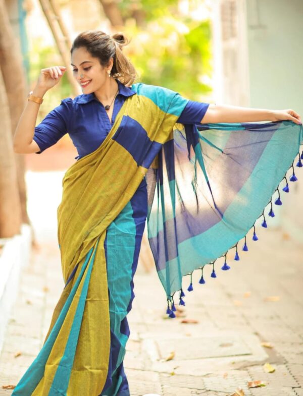 Handloom Cotton Saree with blouse piece - Image 3