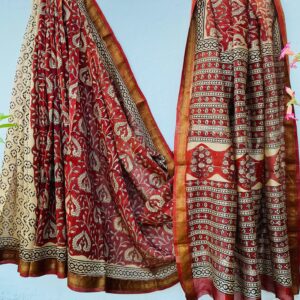 Elegant Maheshwari silk saree with blouse piece