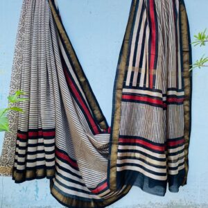 Elegant Maheshwari silk saree with blouse piece