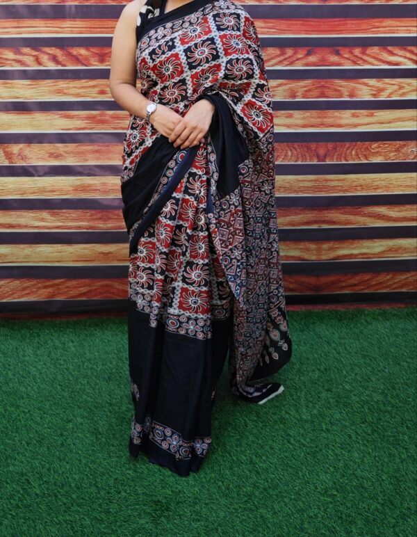 Cotton Mulmul Saree with blouse piece