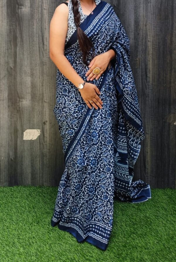 Cotton Mulmul Saree with blouse piece