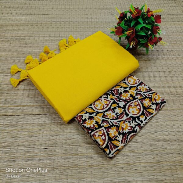 Plain Cotton Saree with Dual Blouse Pieces (kalamkari blouse piece)