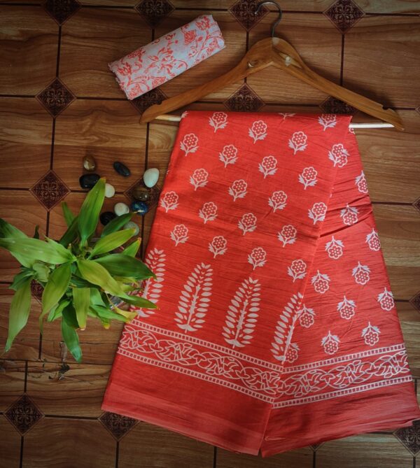 Cotton Mulmul Saree with blouse piece