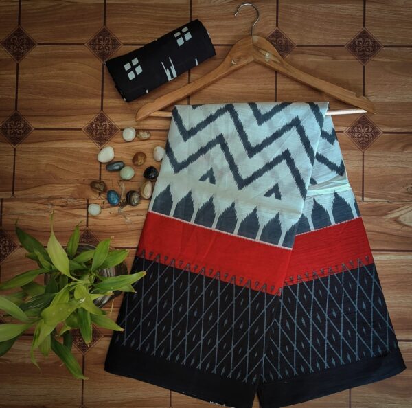 Cotton Mulmul Saree with blouse piece