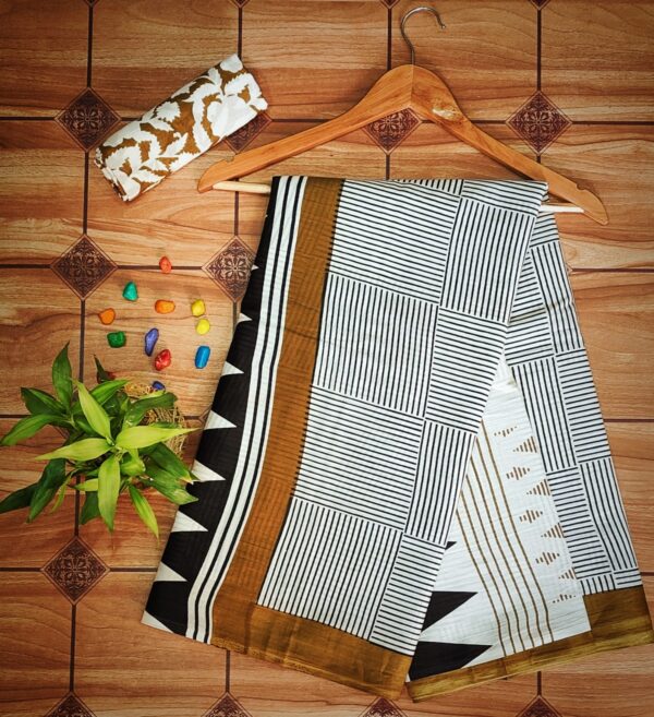 Cotton Mulmul Saree with blouse piece