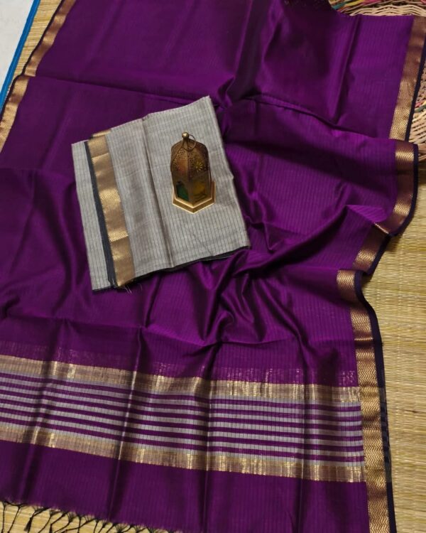 Handloom Maheshwari Kota Check Sarees with Contrast Blouse Piece - Image 6