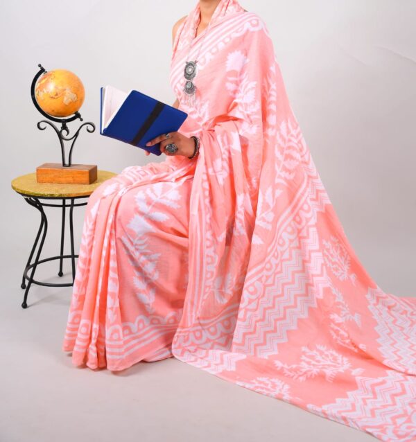 New Hand Block Mulmul Cotton Saree with Blouse Piece - Image 3