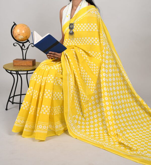 New Hand Block Mulmul Cotton Saree with Blouse Piece - Image 2