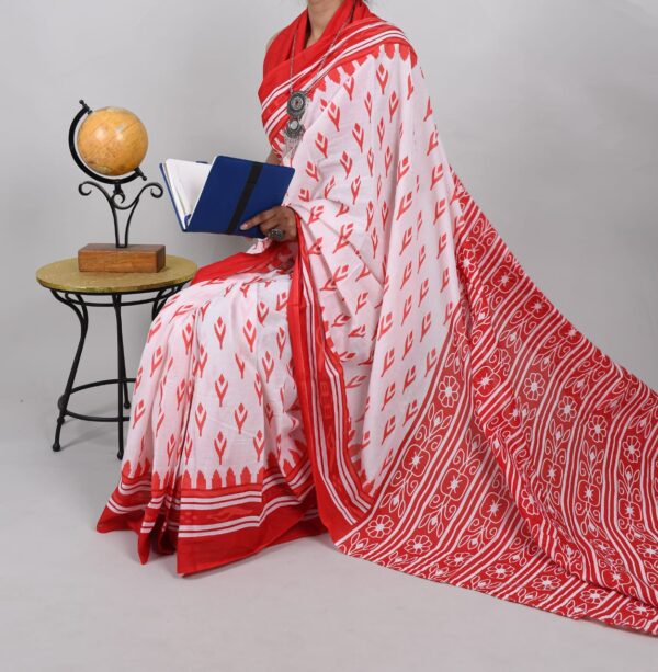 New Hand Block Mulmul Cotton Saree with Blouse Piece - Image 5