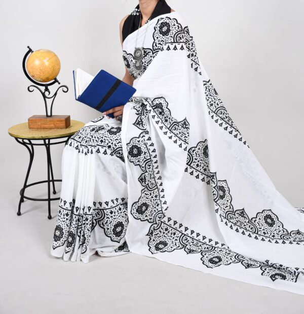 New Hand Block Mulmul Cotton Saree with Blouse Piece - Image 4