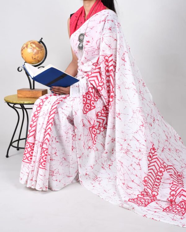 New Hand Block Mulmul Cotton Saree with Blouse Piece - Image 3