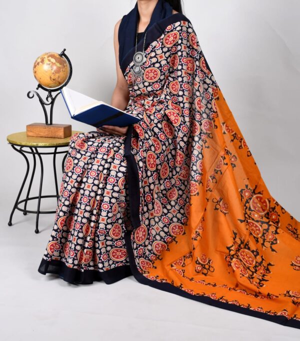 New Hand Block Mulmul Cotton Saree with Blouse Piece - Image 2