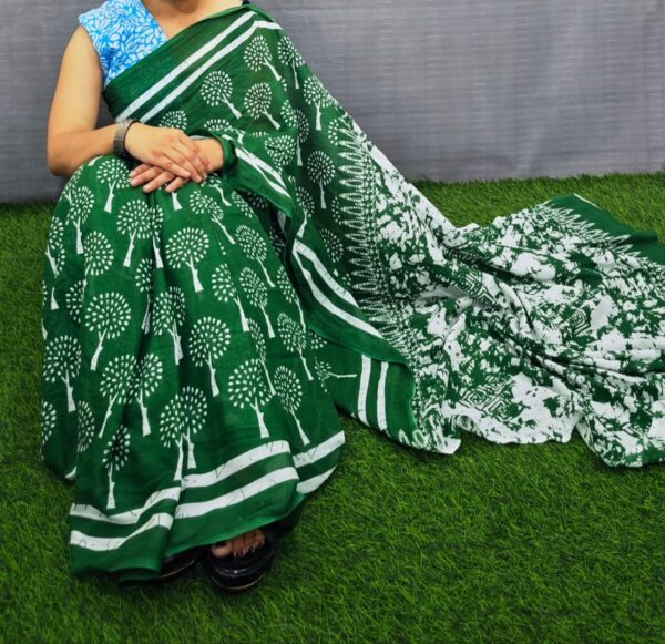 New Hand Block Mulmul Cotton Saree with Blouse Piece - Image 4