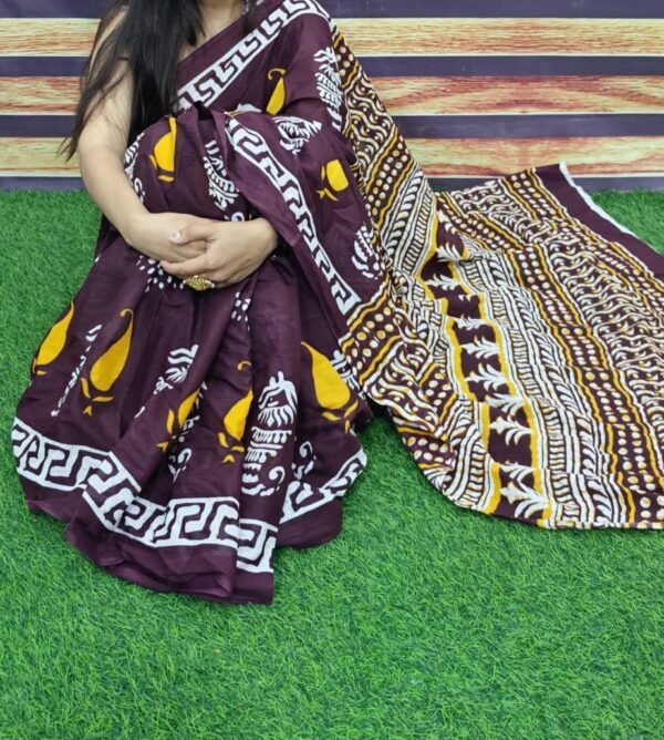 New Hand Block Mulmul Cotton Saree with Blouse Piece - Image 5