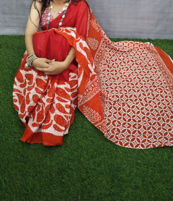 New Hand Block Mulmul Cotton Saree with Blouse Piece - Image 7