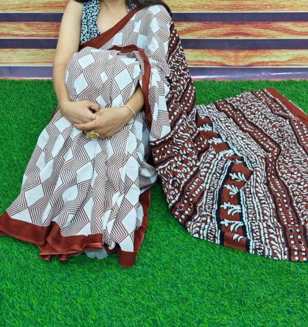 New Hand Block Mulmul Cotton Saree with Blouse Piece - Image 6