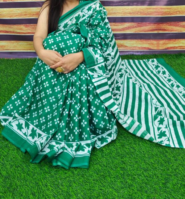 New Hand Block Mulmul Cotton Saree with Blouse Piece - Image 2